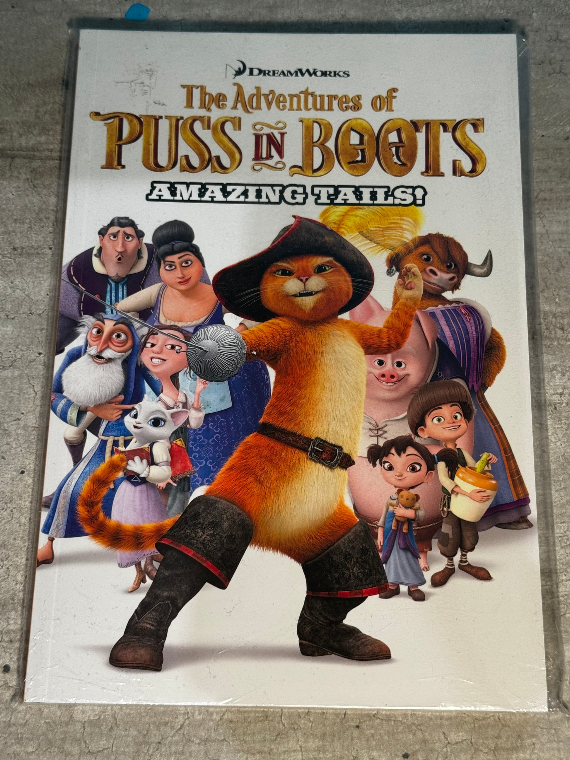 2016 - Titan Books - Puss In Boots TP Amazing Tails # - M - Eng 1