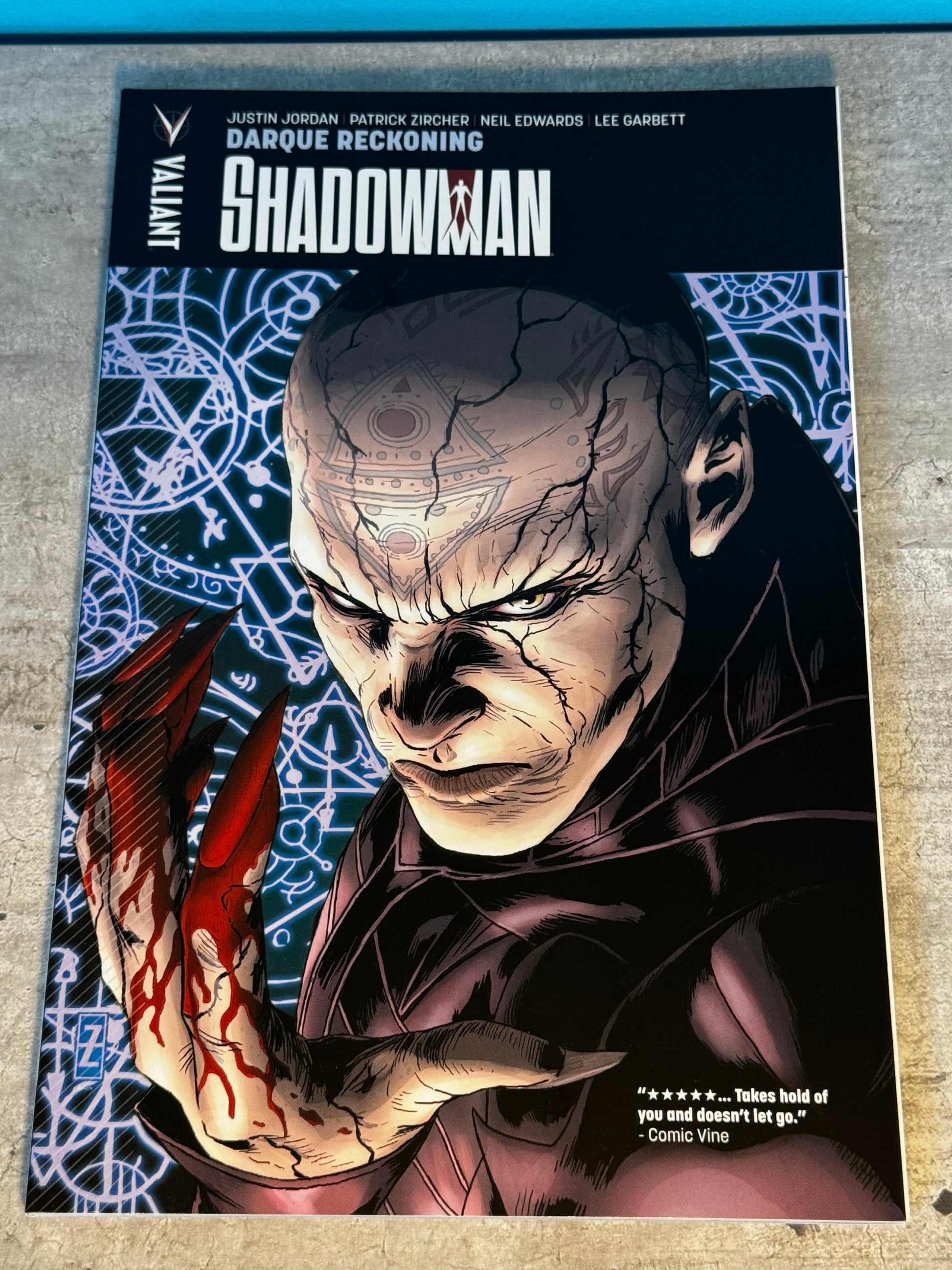 2013 - Valiant Entertainment - Shadowman, Vol. 4 #2 Var. TP - M - Eng 1