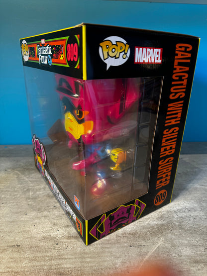 Figura de vinilo Funko Pop! Marvel Galactus con Silver Surfer Black Light de 10" n.º 809