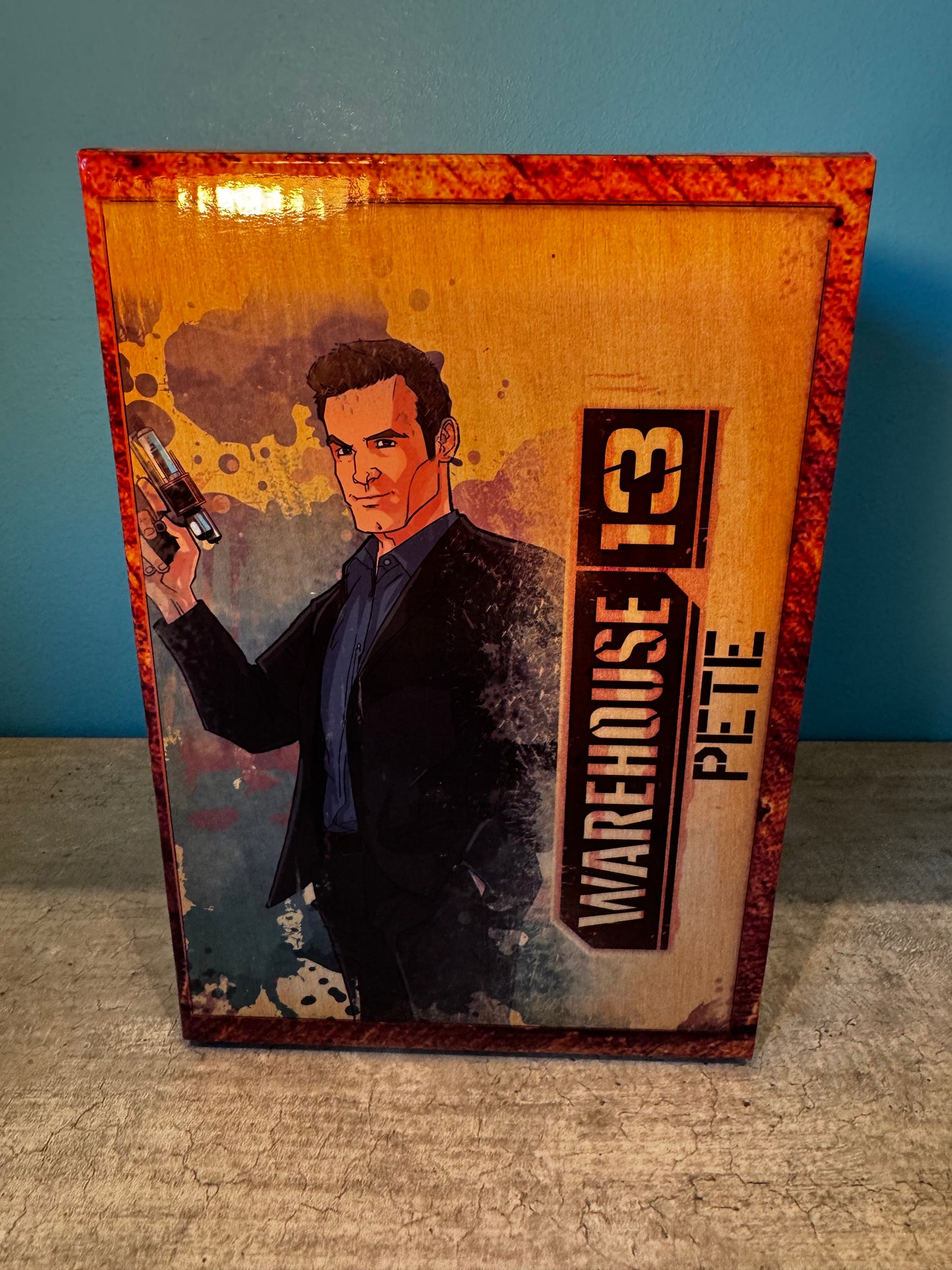 Warehouse 13 Pete Lattimer Maquette Statue Eddie McClintock - Quantum Mechanix