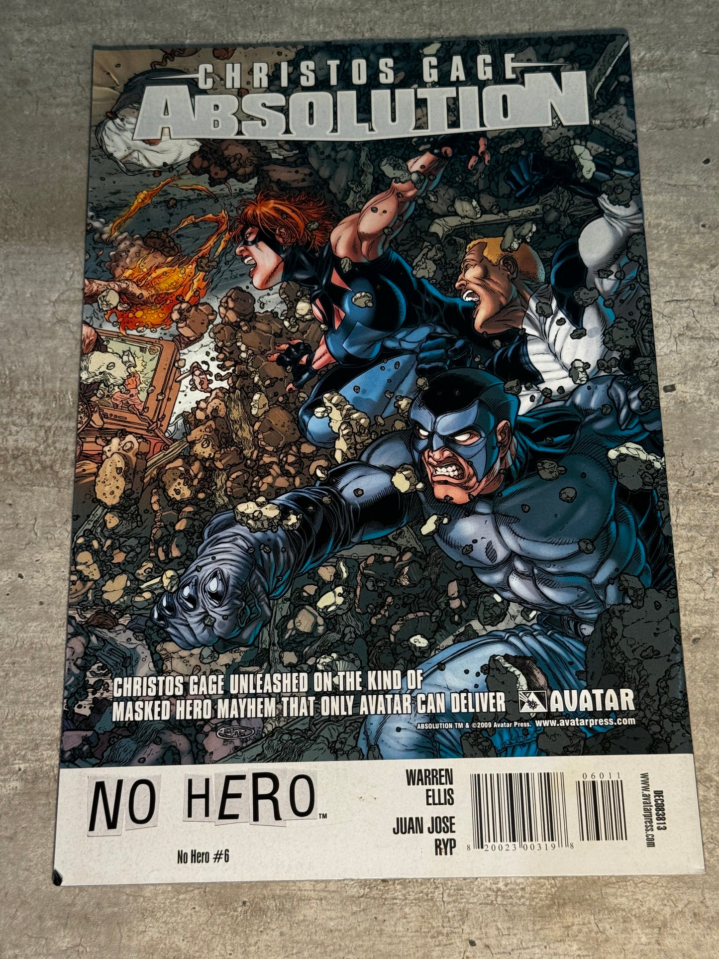 2009 - Avatar Press - No Hero #6 Var. A - NM+ - Eng 2