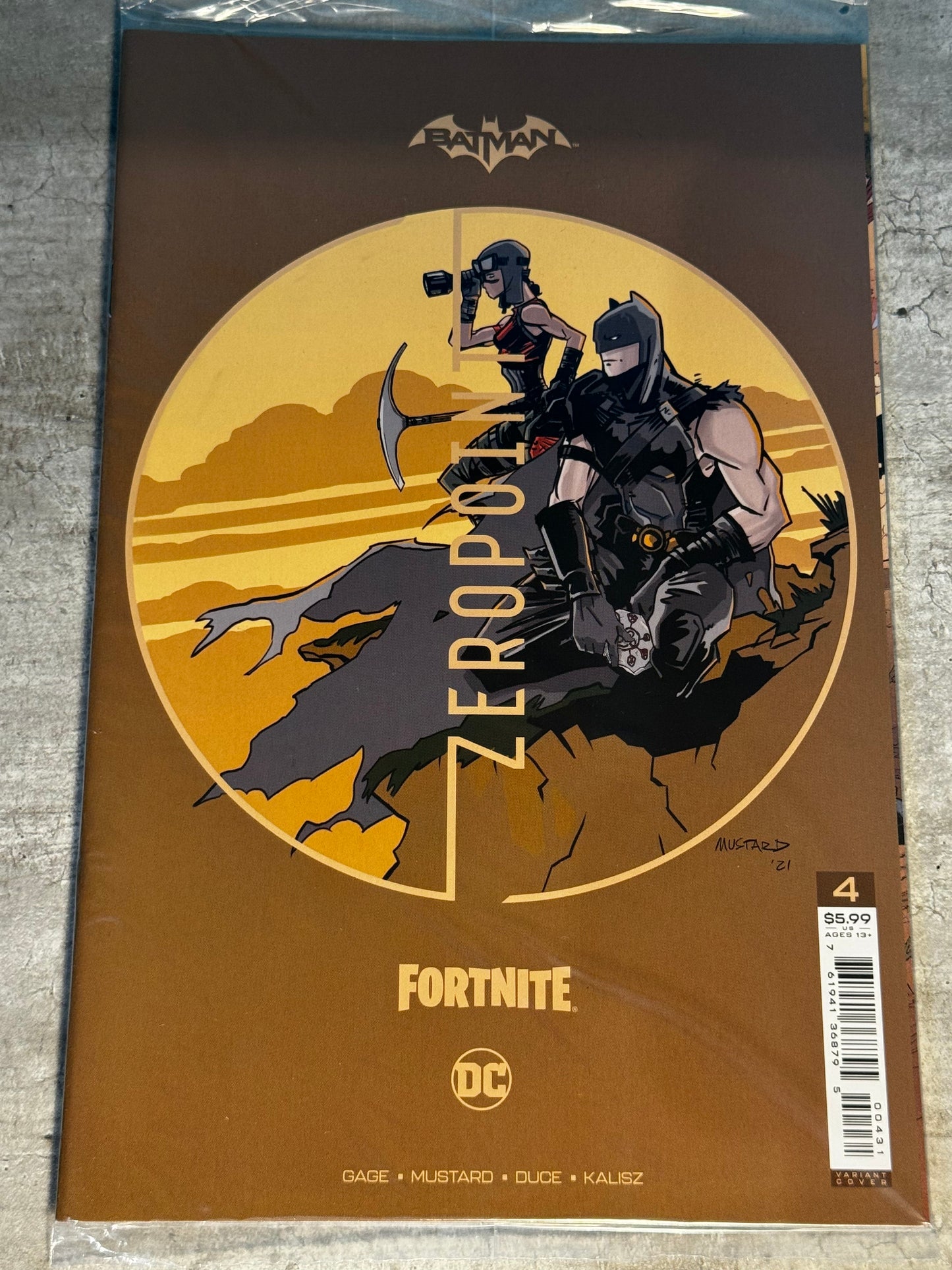 2021 - DC Comics - Batman / Fortnite: Zero Point #4 Var. C - NM+ - Eng 1