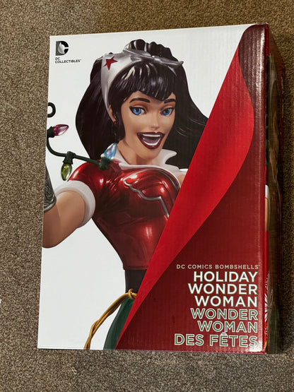 DC Collectibles DC Comics Bombshells: Holiday Wonder Woman Statue 2