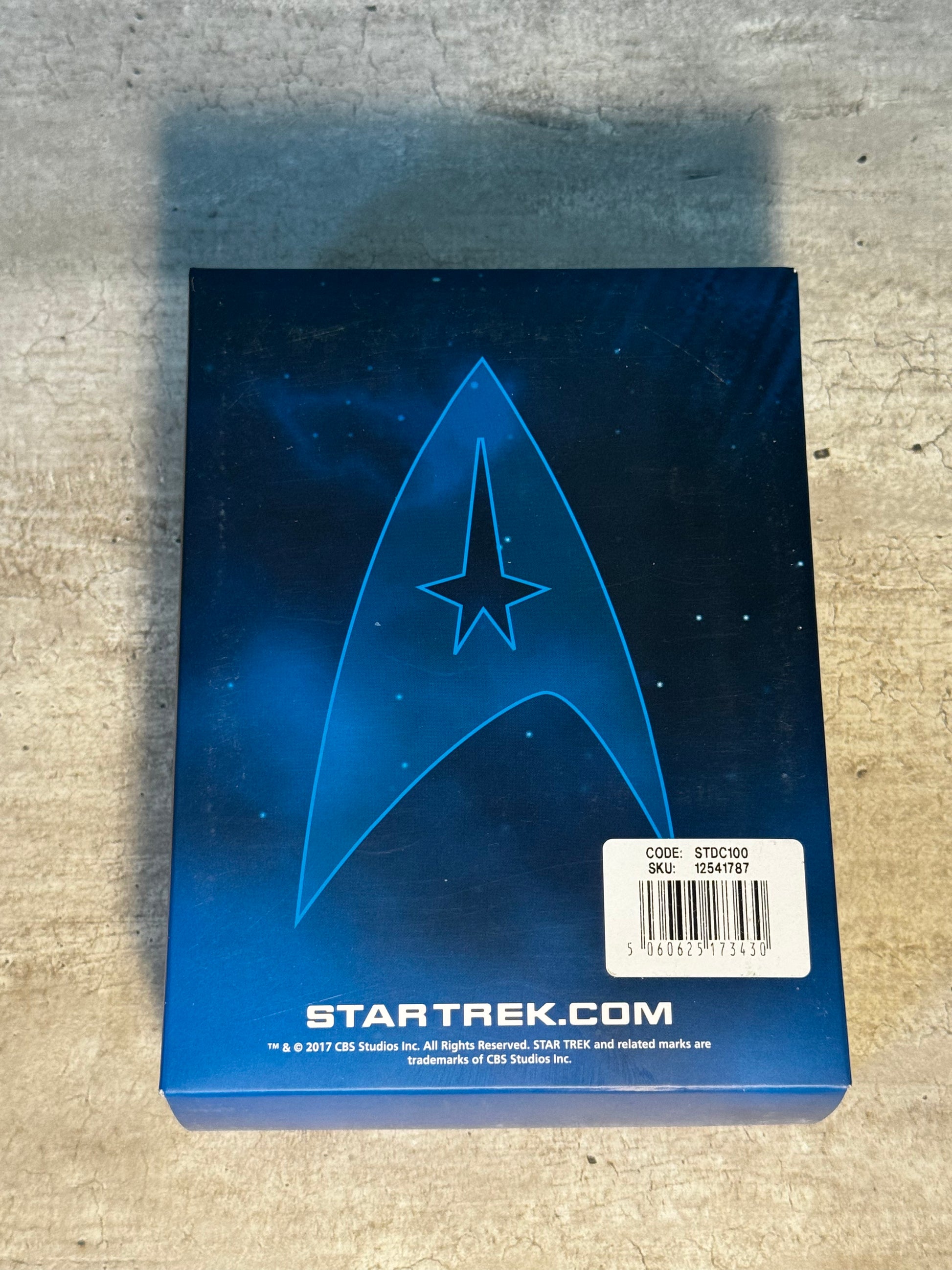 Eaglemoss Star Trek Starships - MAQUIS RAIDER W/MAG ISSUE 28 3