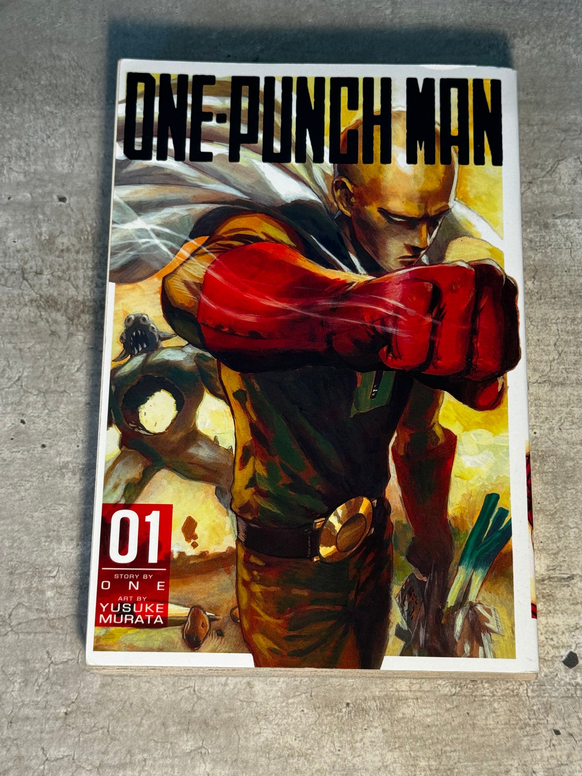 2015 - Viz Comics - One-Punch Man (Viz Comics) #1 Var. A - NM - Eng 1