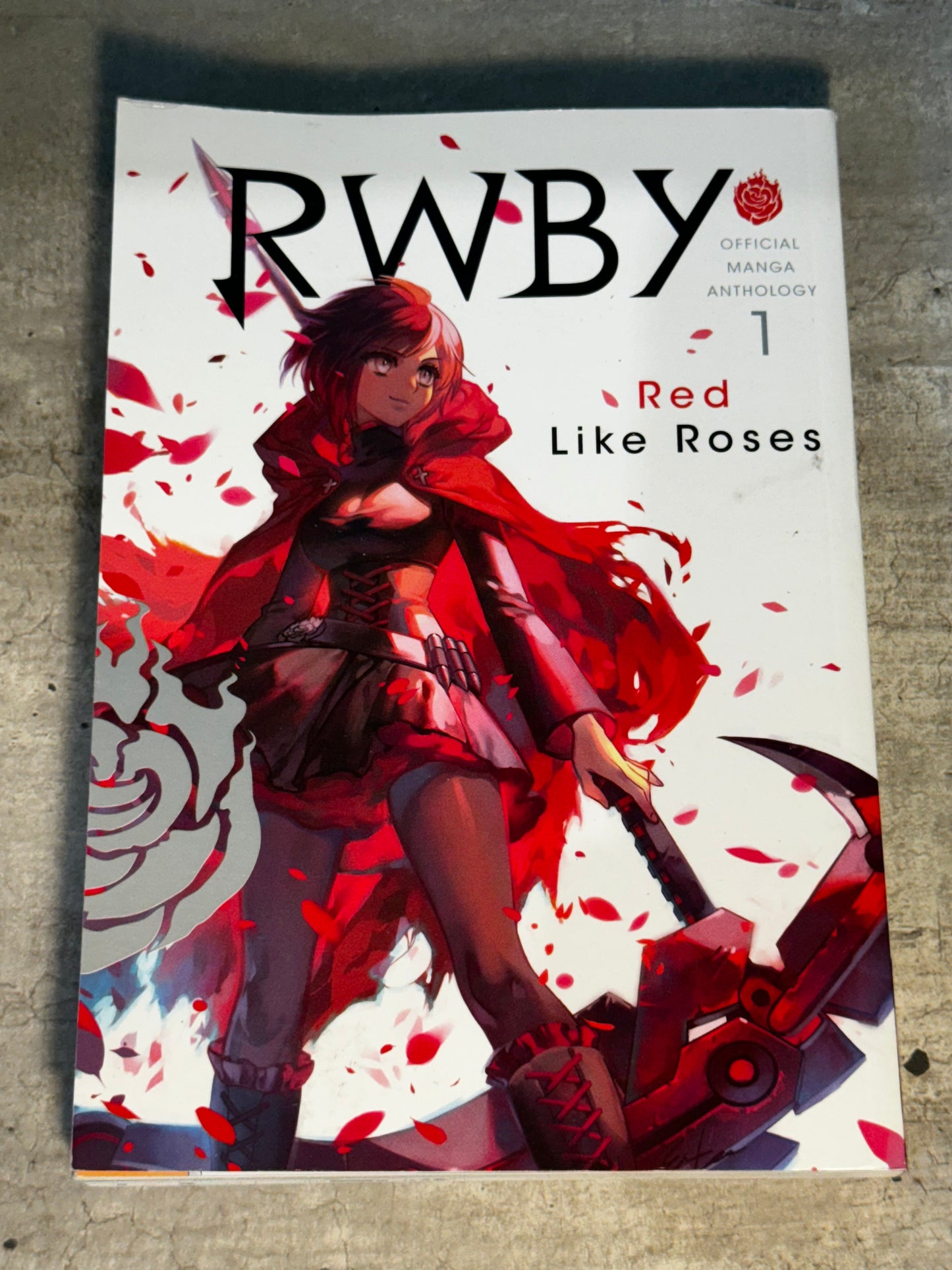 2018 - Viz Comics - RWBY: Official Manga Anthology #1 - VF/NM - Eng 1