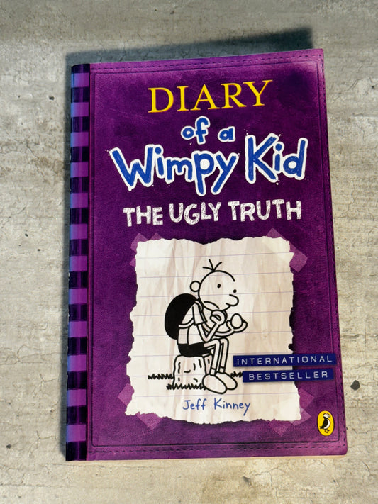 2014 - Diary Of A Wimpy Kid - The Ugly Truth # - VF+ - Eng 1