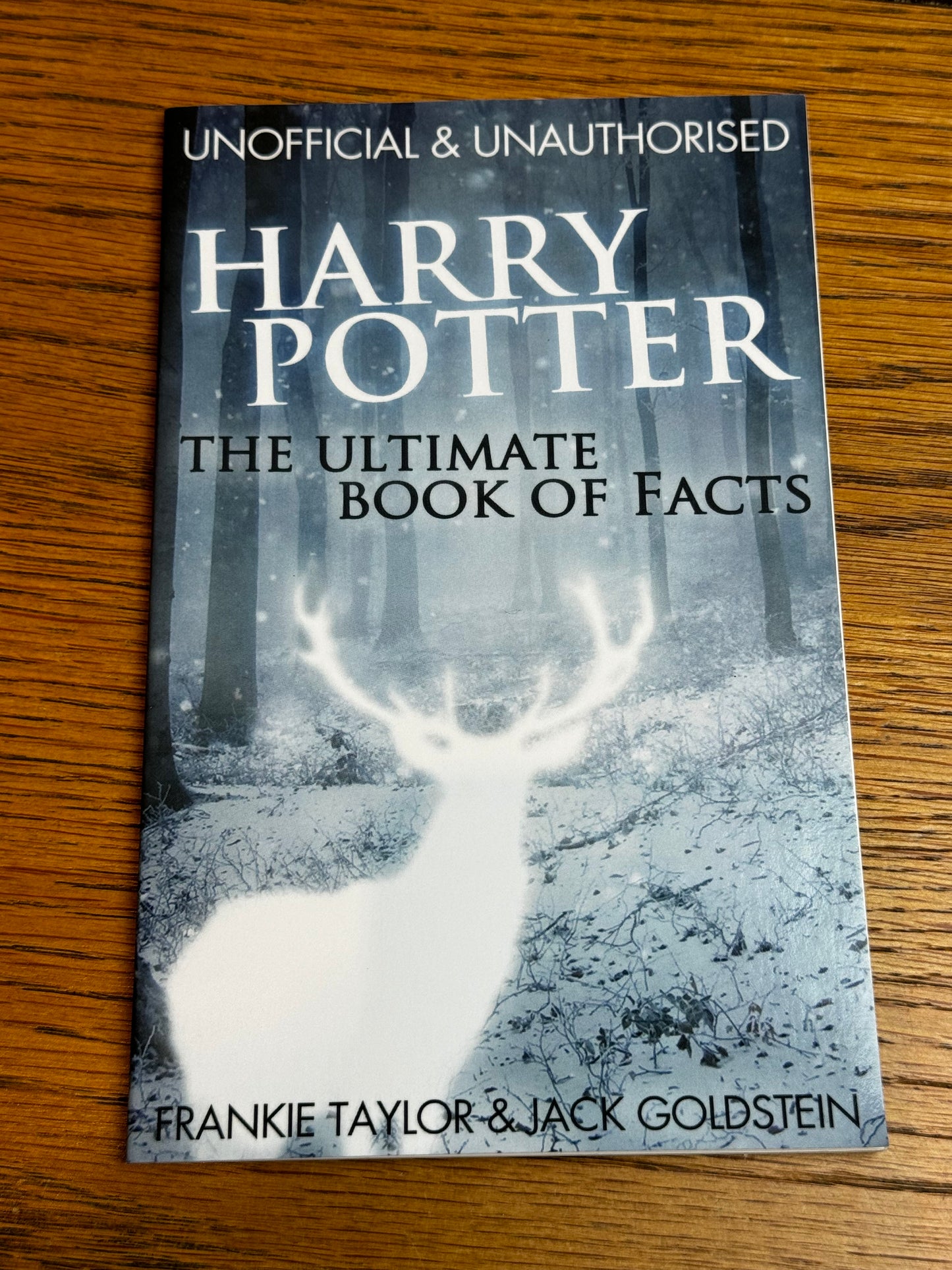 2013 - Andrews UK - Harry Potter The Ultimate Book of Facts #1 - NM/M - Eng 1