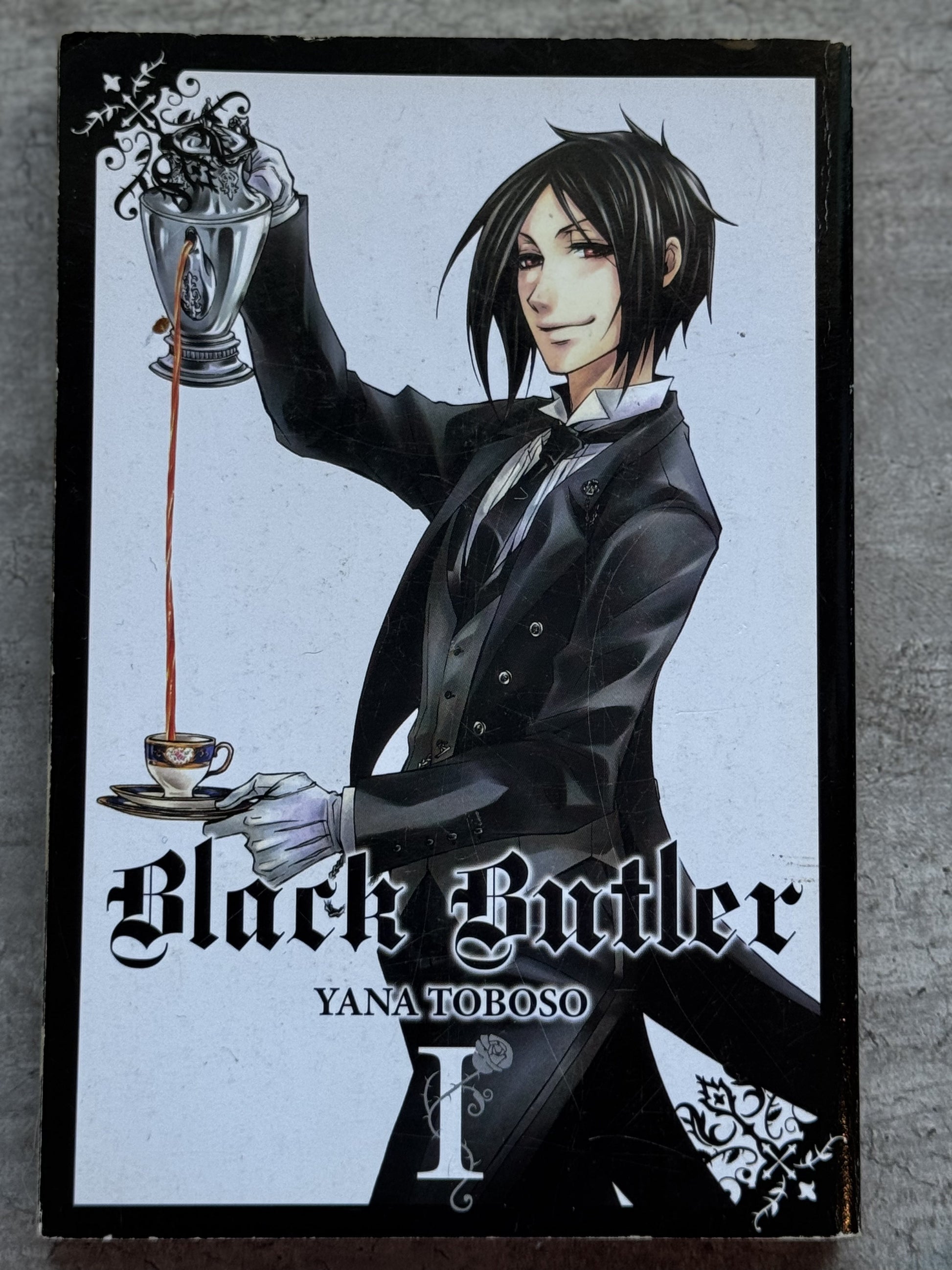 2010 - Yen Press - Black Butler #1 - NM - Eng 1