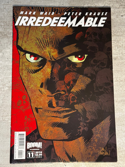 2010 - Boom! Studios - Irredeemable #11 Var. A - M - Eng 1