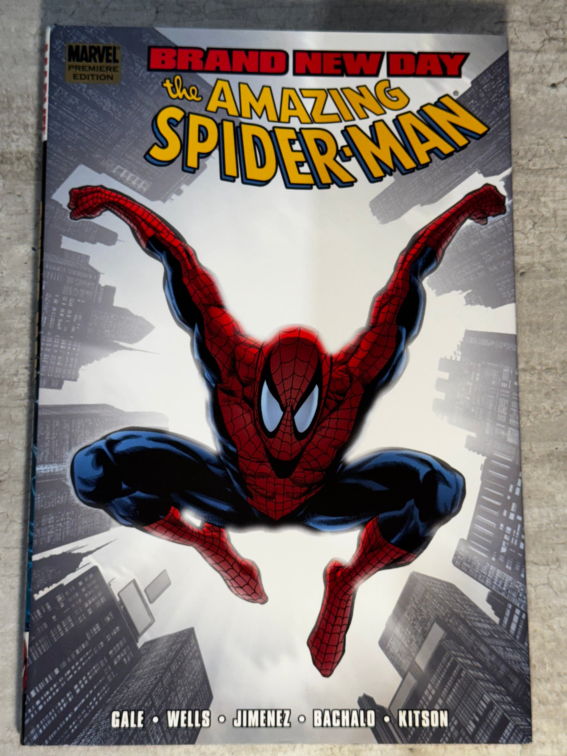 2008 - Marvel Comics - Spider-Man: Brand New Day HC #2 - M - Eng 1