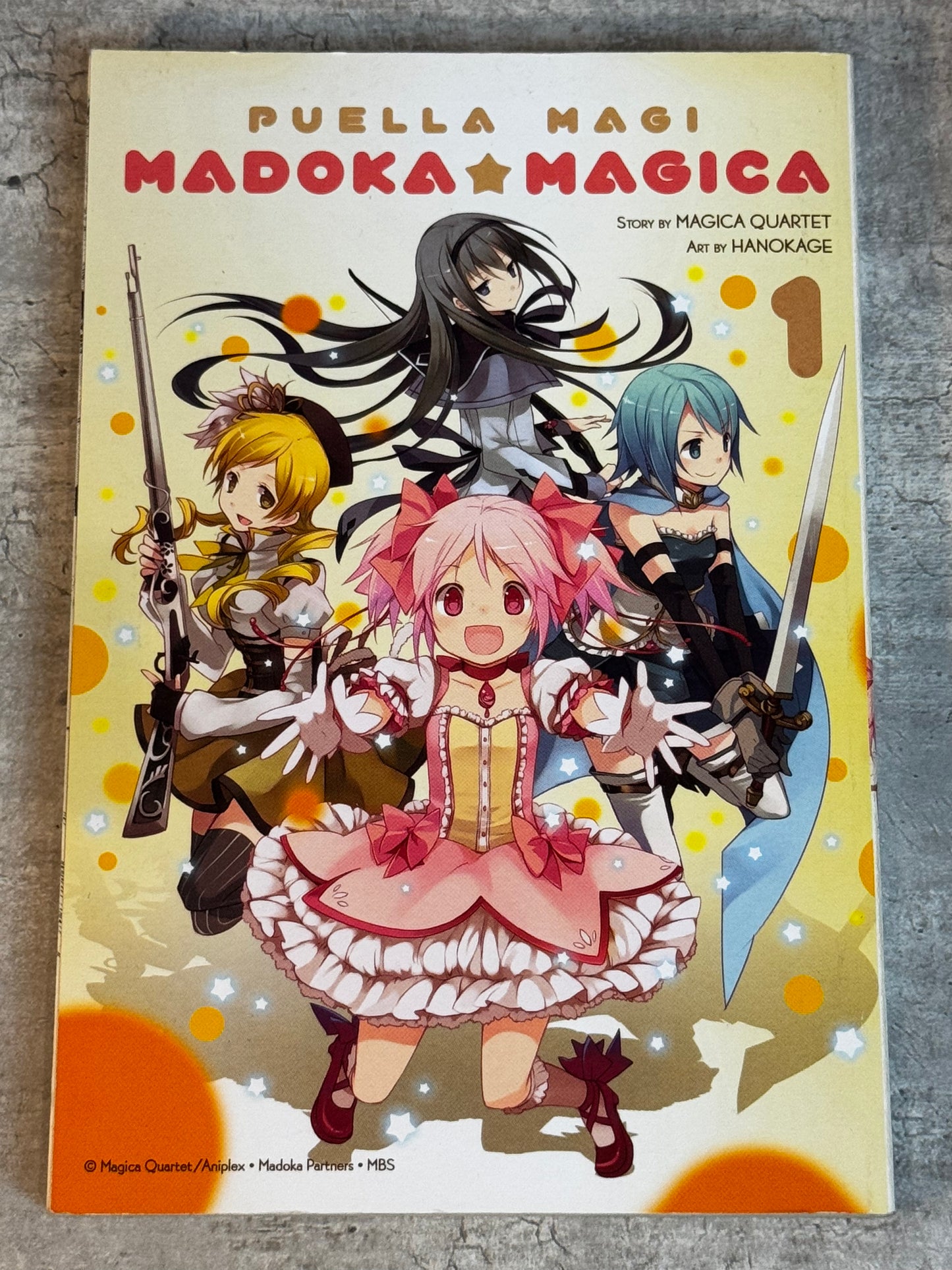 2012 - Yen Press - Puella Magi Madoka Magica #1 - NM- - Eng 1