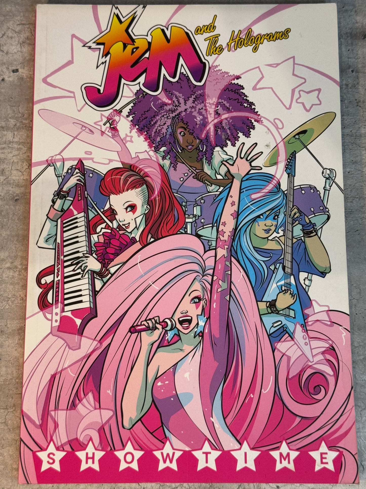 2015 - IDW Publishing - Jem and The Holograms #1 - M - Eng 1