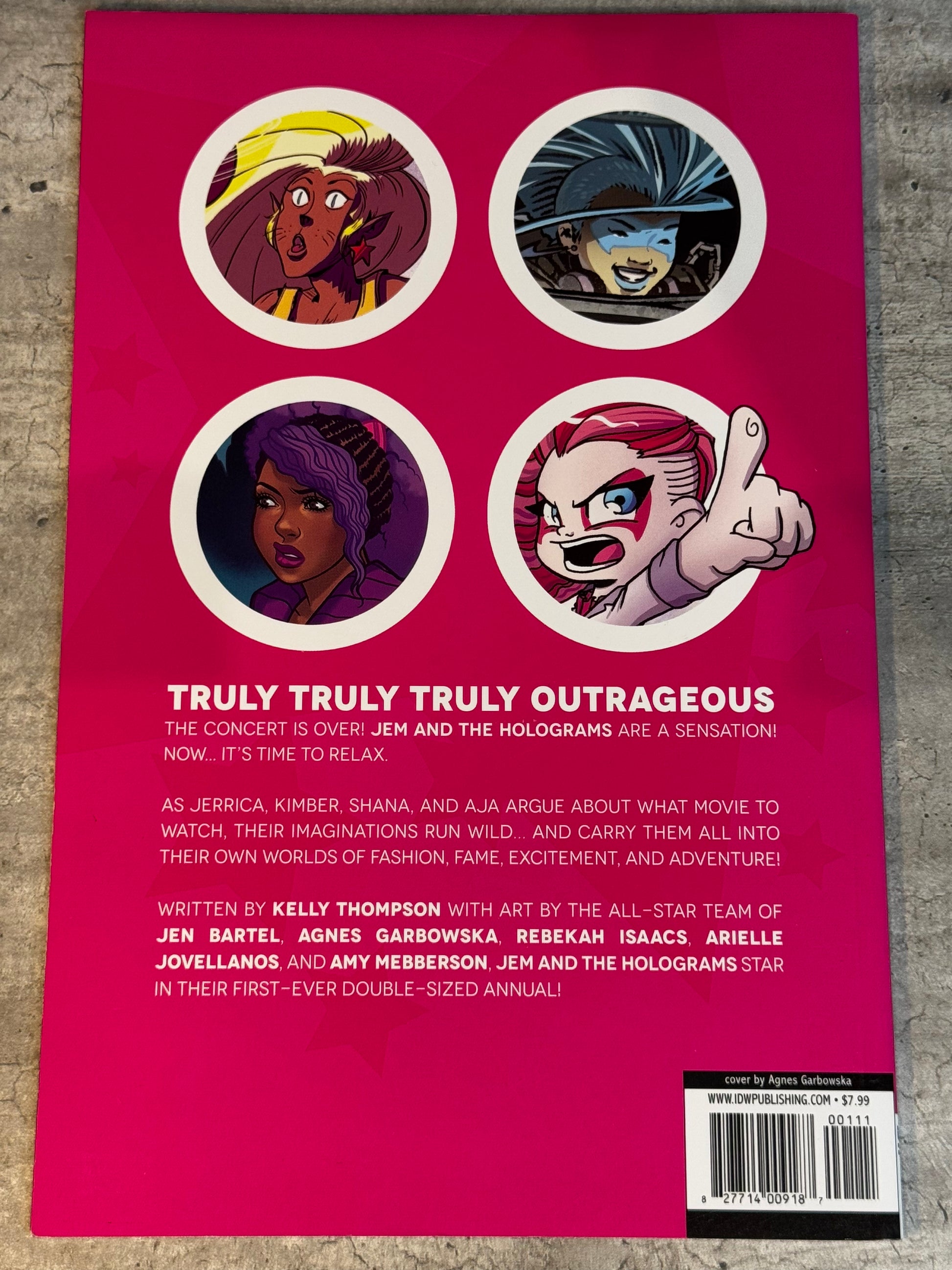 2015 - IDW Publishing - Jem & The Holograms Outrageous Annual #1 Var. B - M - Eng - 2