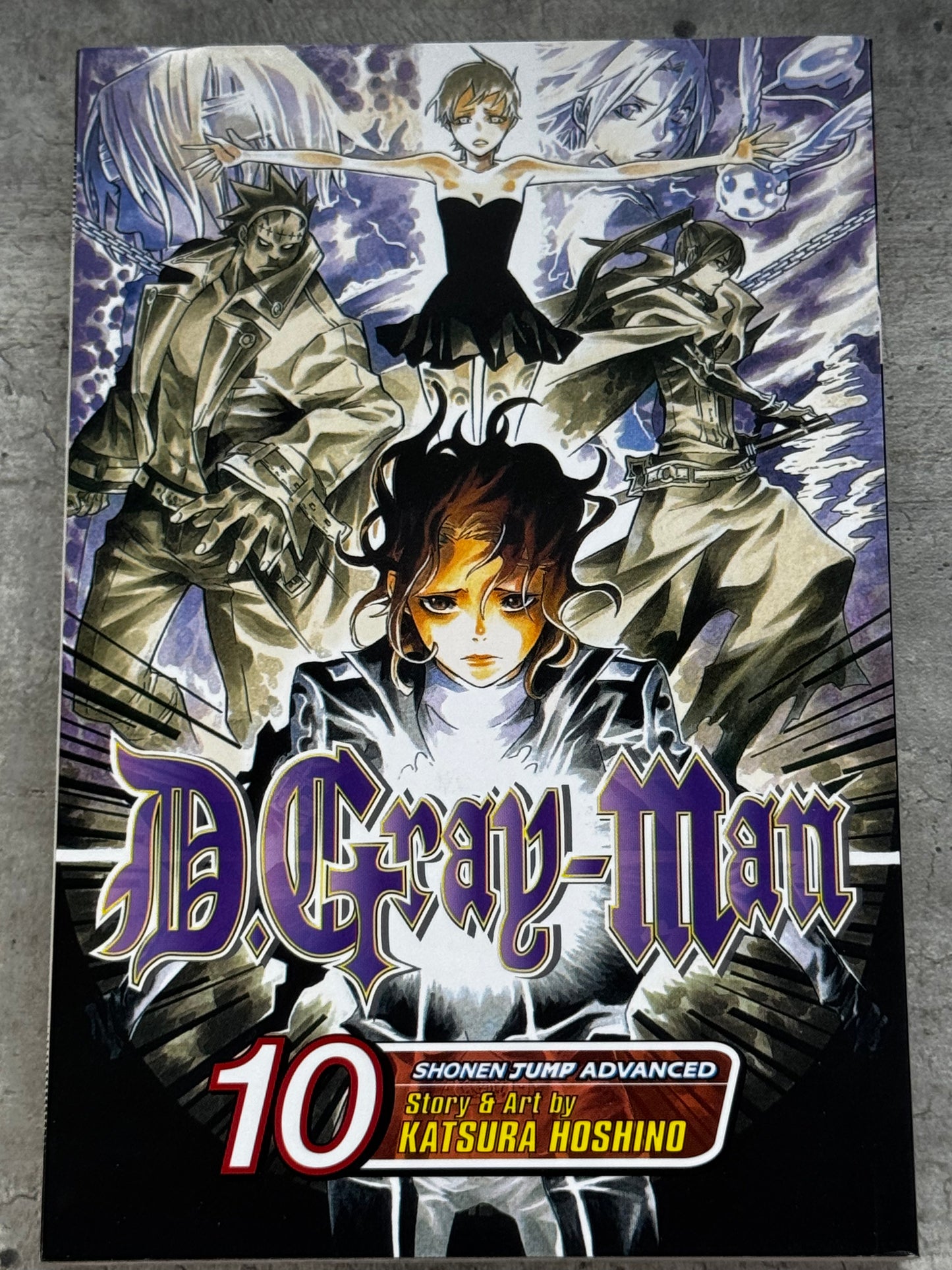 2008 - D.Gray-Man #10 - NM+ - ENG 1