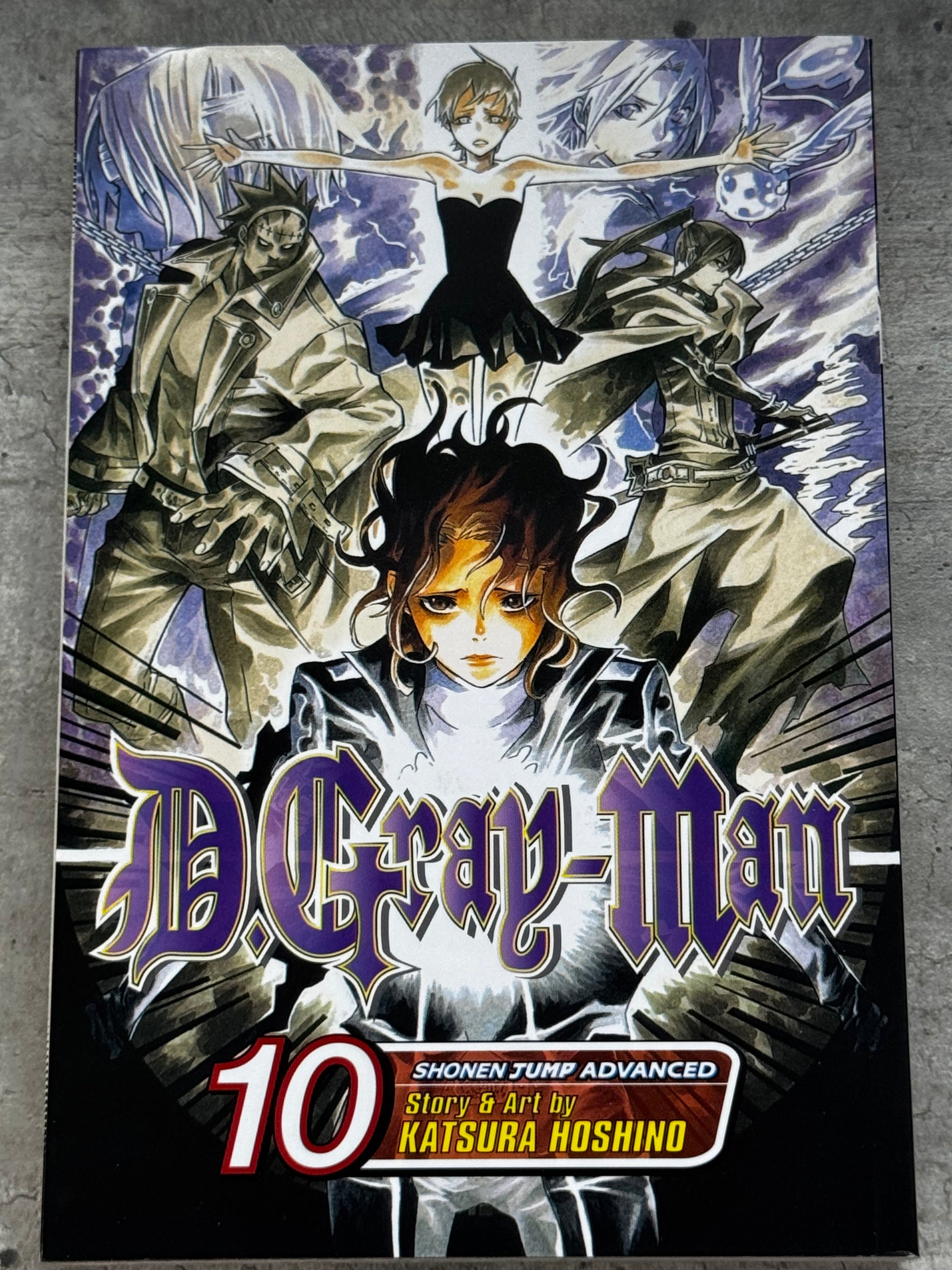 2008 - D.Gray-Man #10 - NM+ - ENG 1
