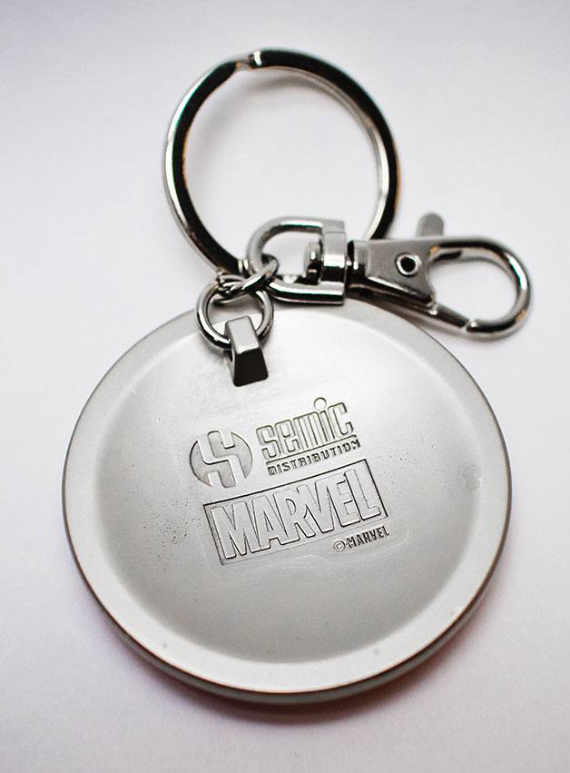 Marvel Comics Metal Keychain Captain America Shield - M 2