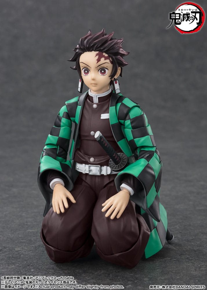 Demon Slayer: Kimetsu no Yaiba S.H. Figuarts Action Figure Tanjiro Kamado 14 cm - M 4