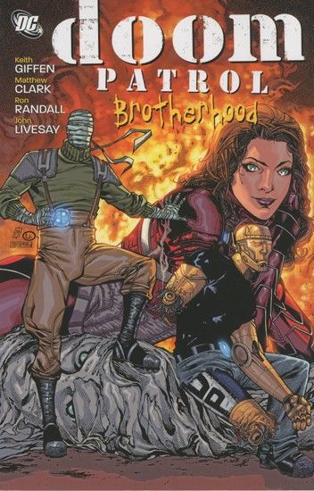 2011 - Doom Patrol: Brotherhood - M - ENG - PRE-ORDER 1