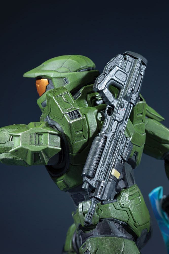 Halo Infinite PVC Statue Master Chief & Grappleshot 26 cm - M 3