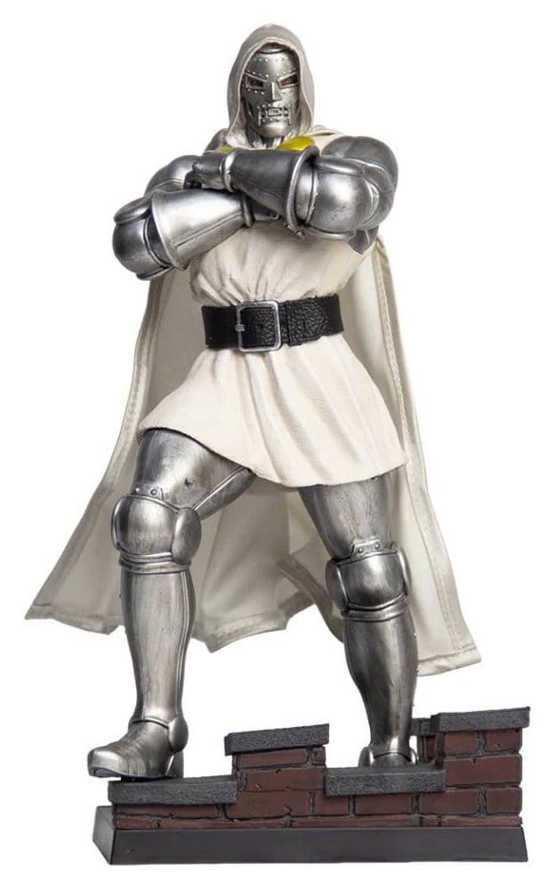 Marvel Collection PVC Figure 1/6 Doctor Doom (Doctor Doom #1) Gold Label 30 cm - M 1