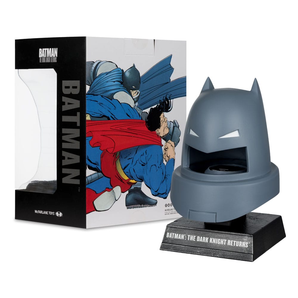 Batman Mini Replica 1/3 Armoured Cowl (Dark Knight Returns) 18 cm - M 3