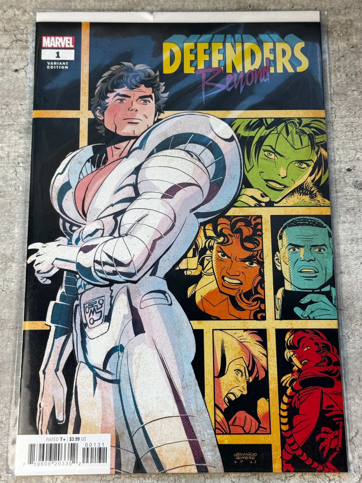 2022 - Defenders Beyond, Vol. 1 #1 Var. C - NM+ - ENG 1