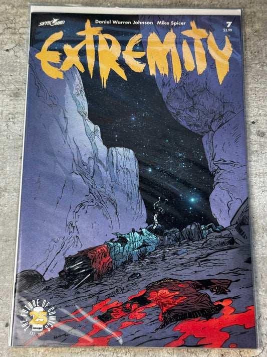 2017 - Extremity #7 Var. A - NM/M - ENG 1