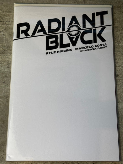 2021 - Radiant Black #1 Var. C - NM/M - ENG 1