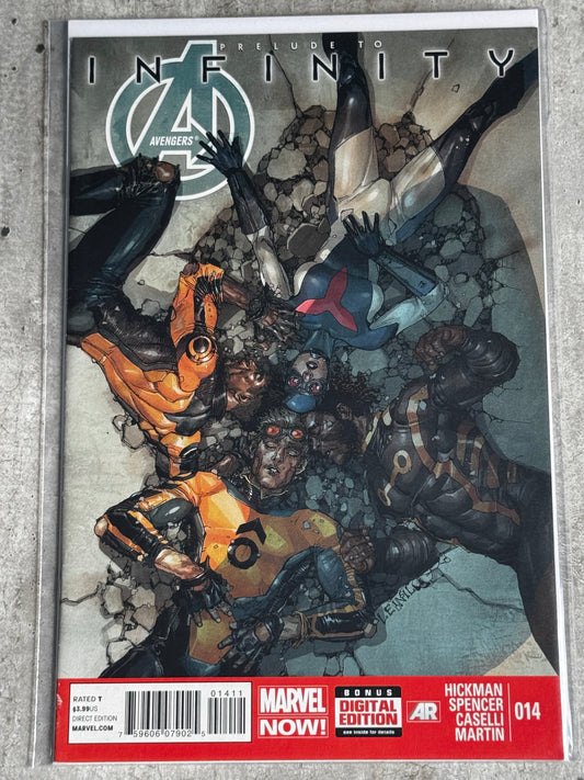 2013 - The Avengers, Vol. 5 #14 Var. A - The Signal - NM+ - ENG 1