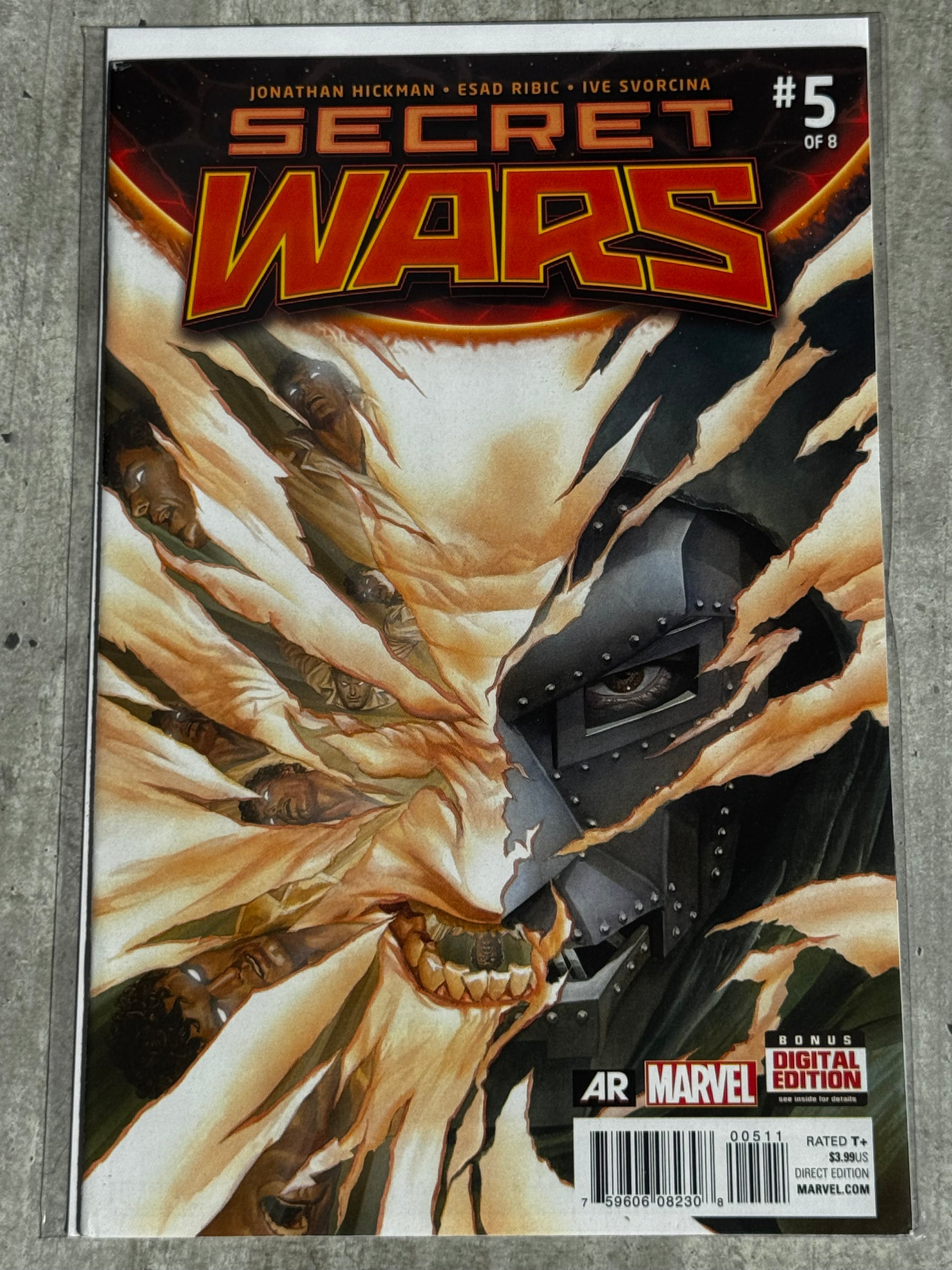 2015 - Secret Wars #5 Var. A - Owen Reece Died for Our Sins - NM/M - ENG 1