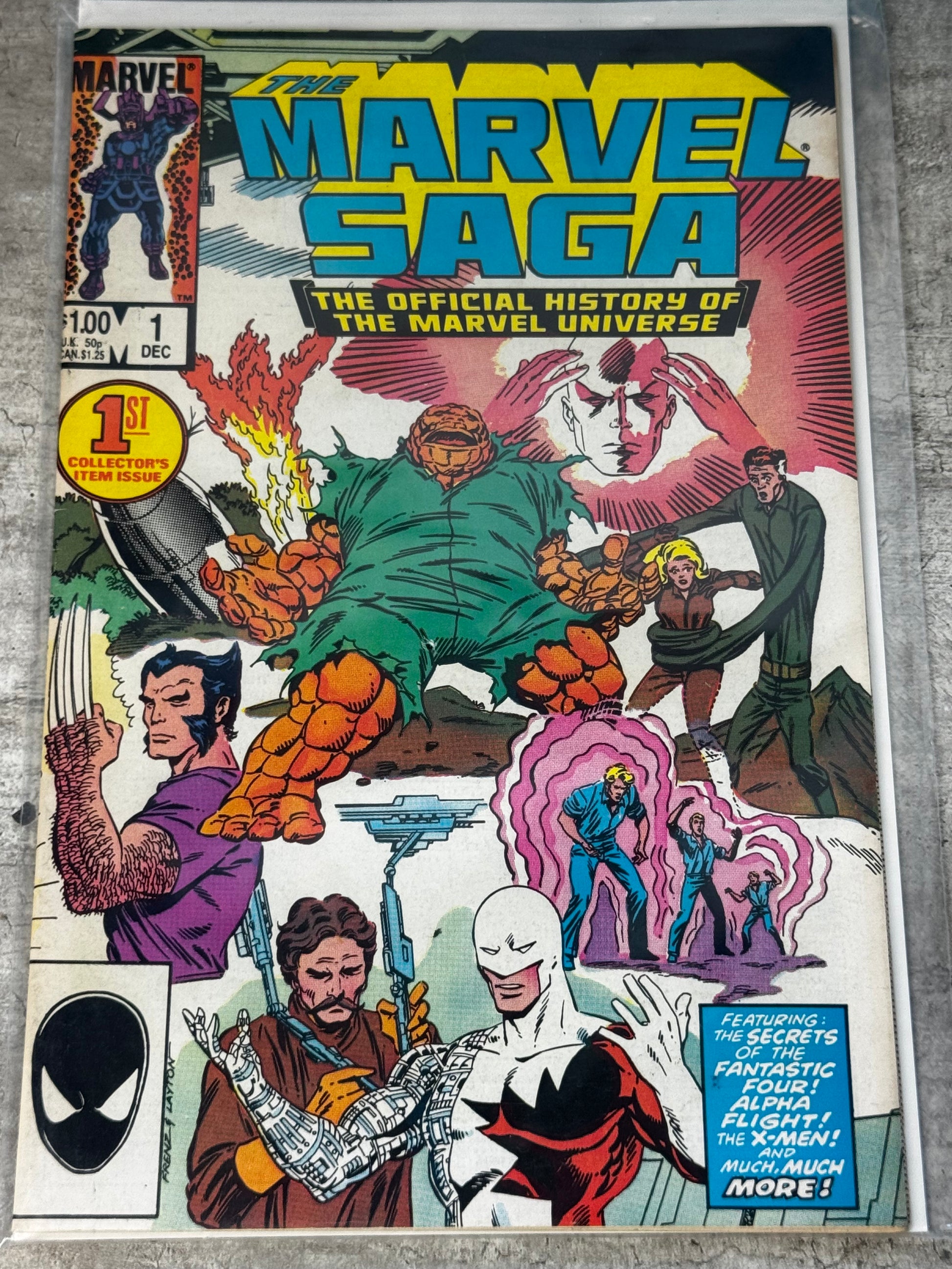 1985 - The Marvel Saga #1 Var. A - Book I: The Saga Begins...! - VF/NM - ENG 1