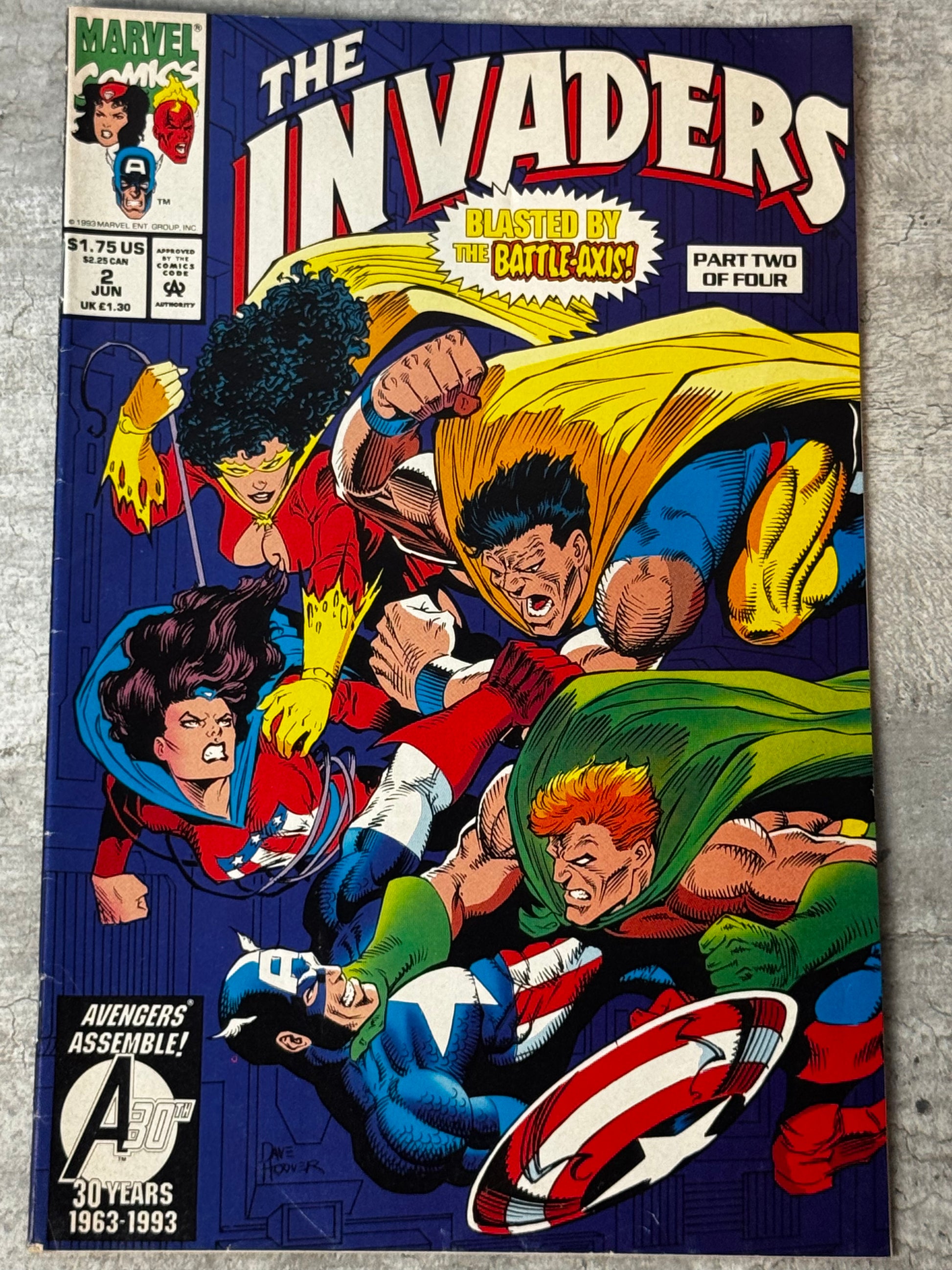 1993 - The Invaders, Vol. 2 #2 Var. A - Havoc In Hollywood - VF/NM - ENG 1