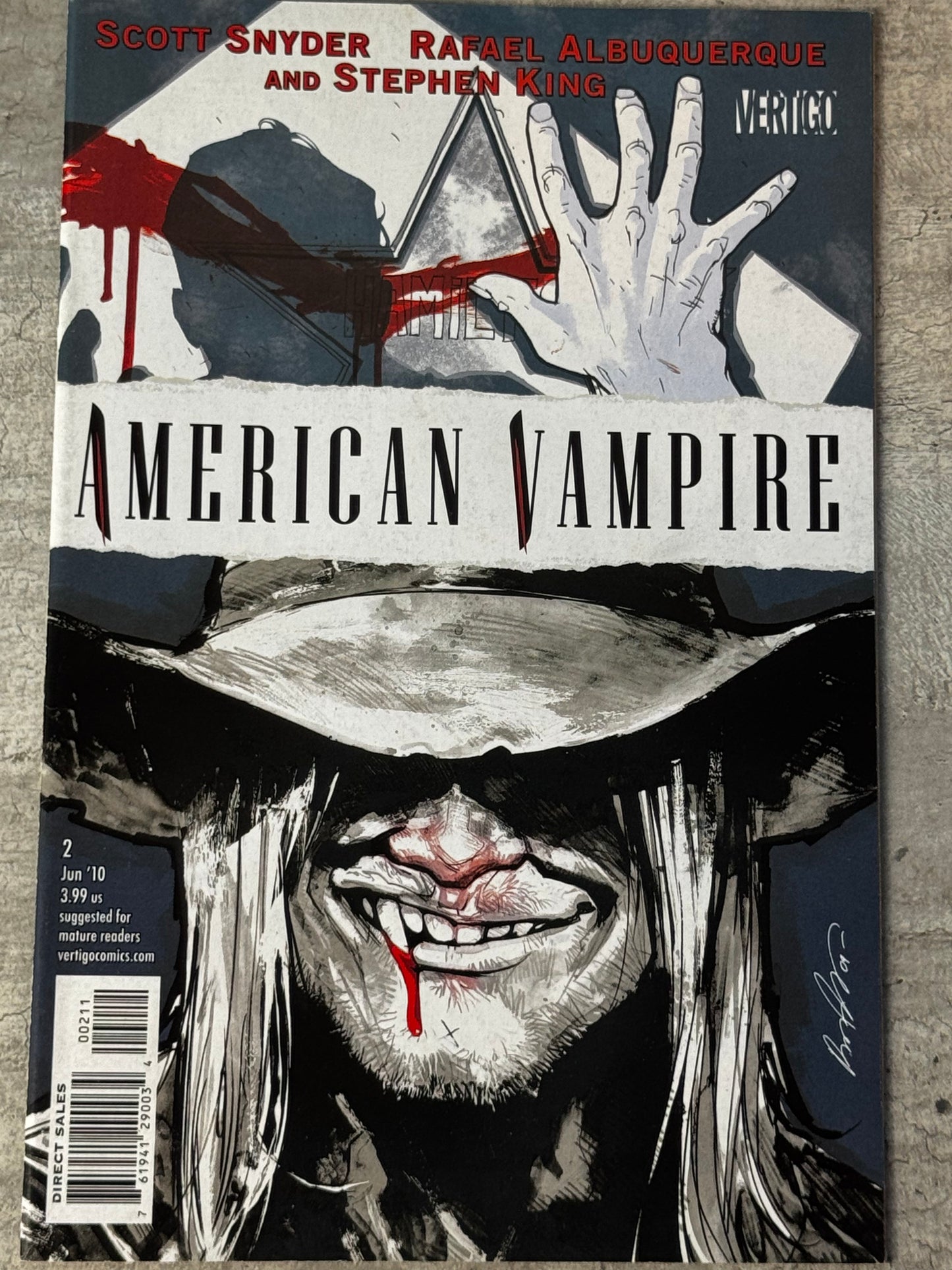 2010 - American Vampire #2 Var. A - Morning Star / Deep Water - NM - ENG 1