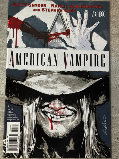 2010 - American Vampire #2 Var. A - Morning Star / Deep Water - NM - ENG 1
