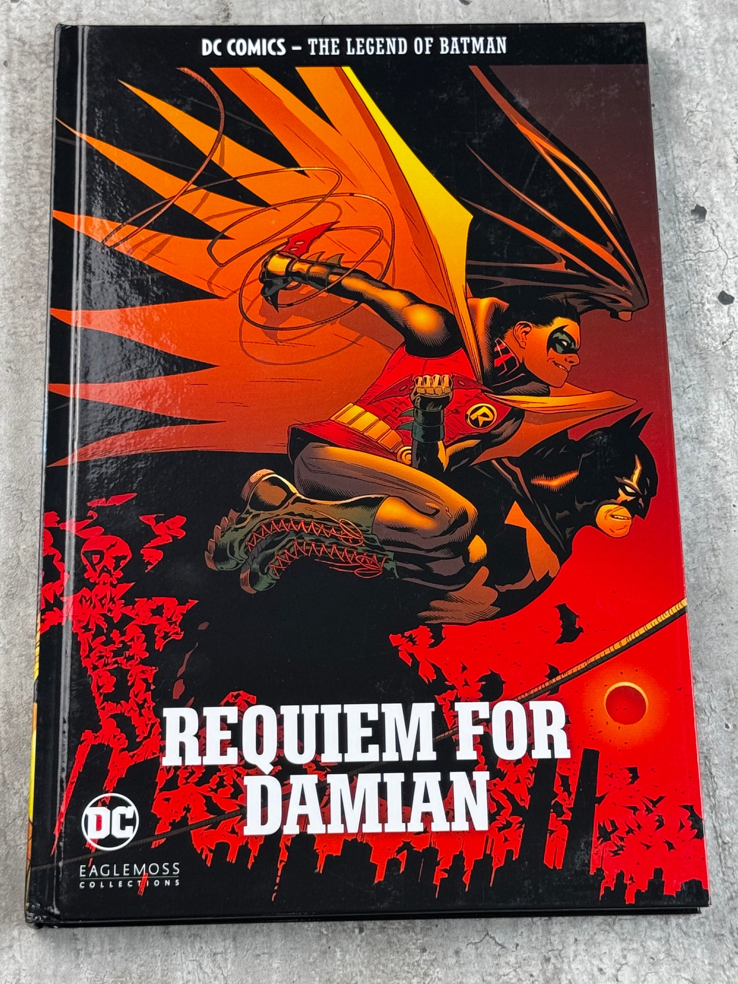 2021 - The Legend of Batman #32 - Requiem for Damien - M - ENG 1