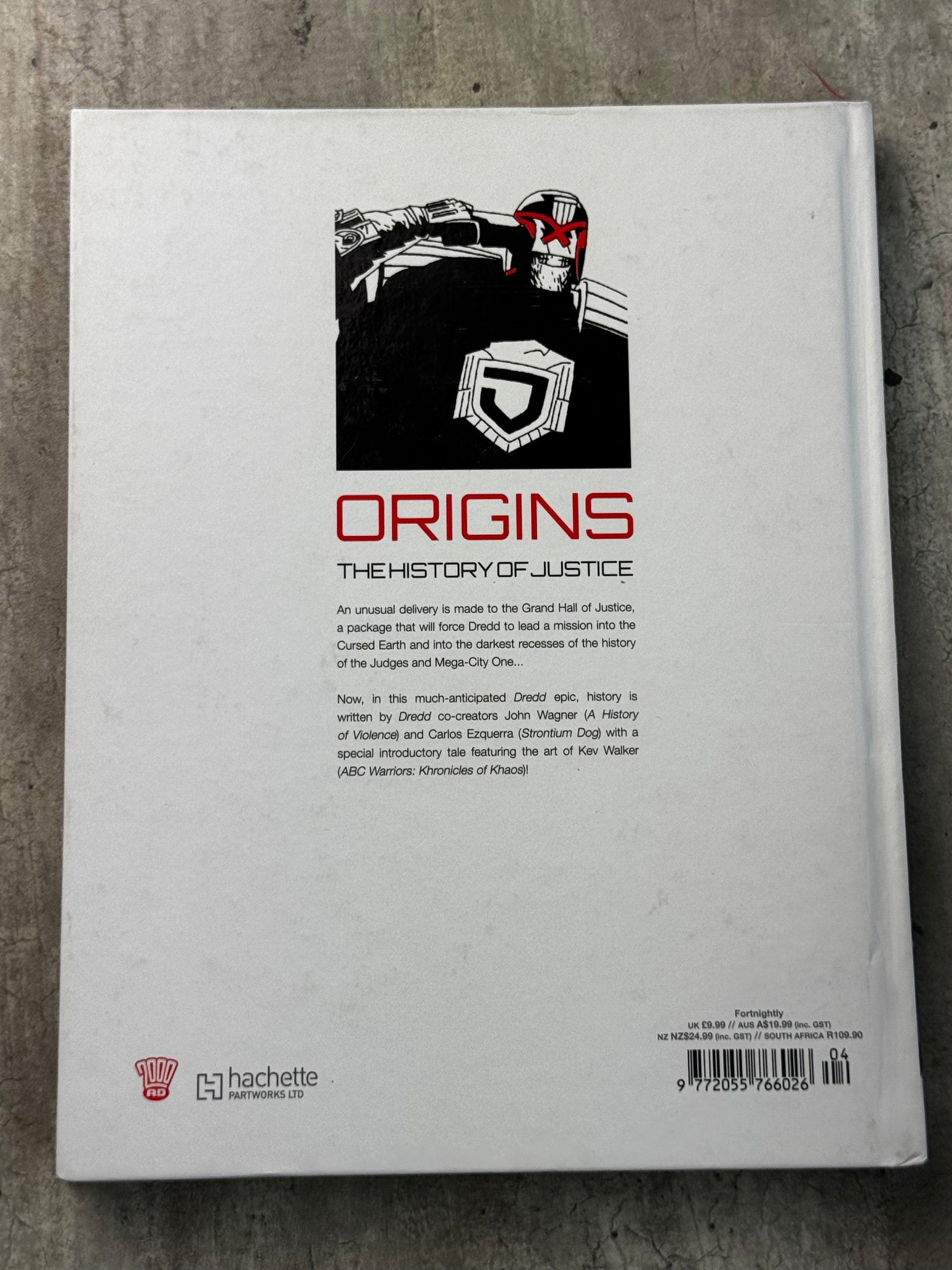 2015 - Judge Dredd: The Mega Collection #4 - Origins - M - ENG 2