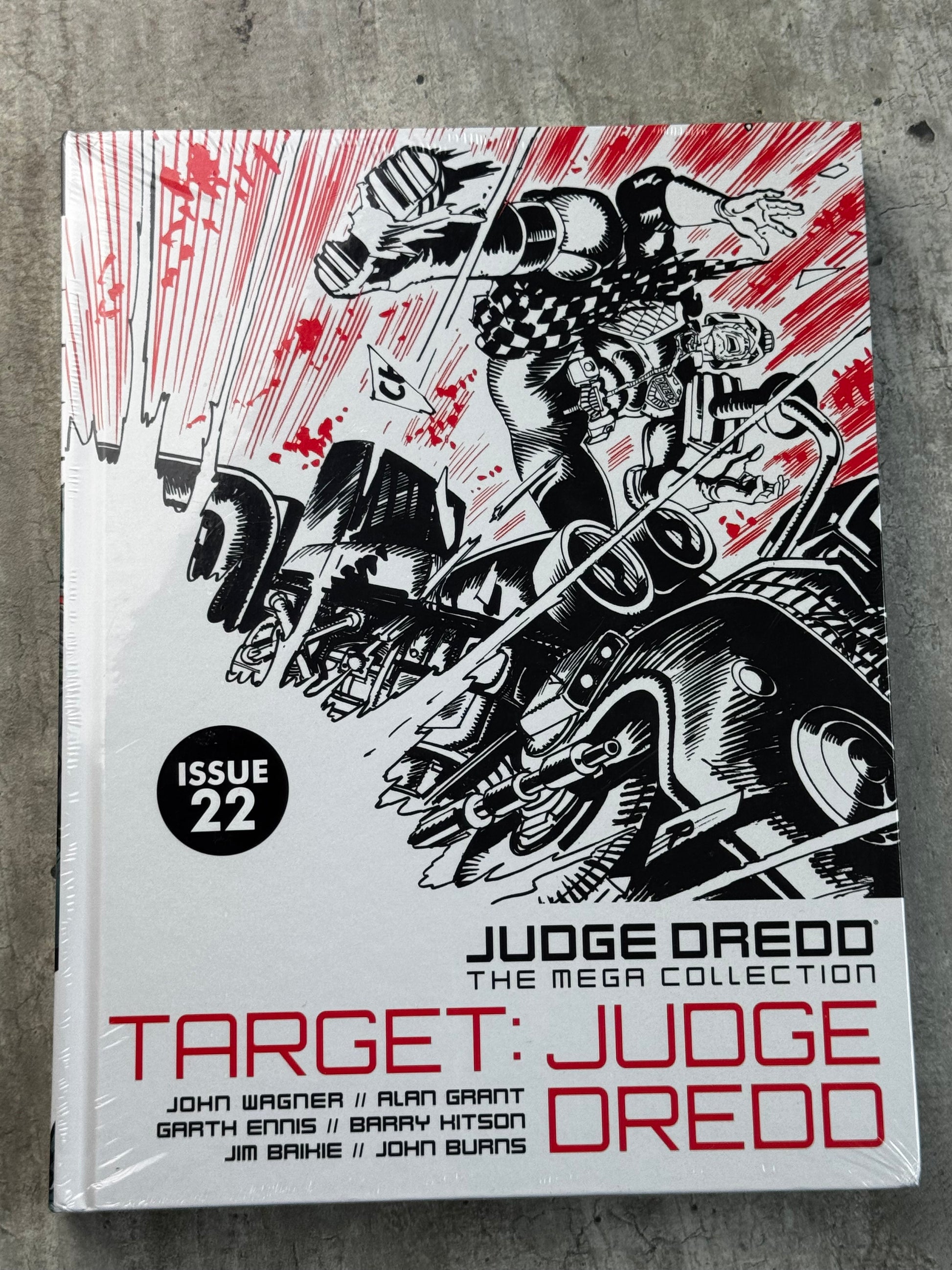 2015 - Judge Dredd: The Mega Collection #22 - Target: Judge Dredd - M - ENG 1