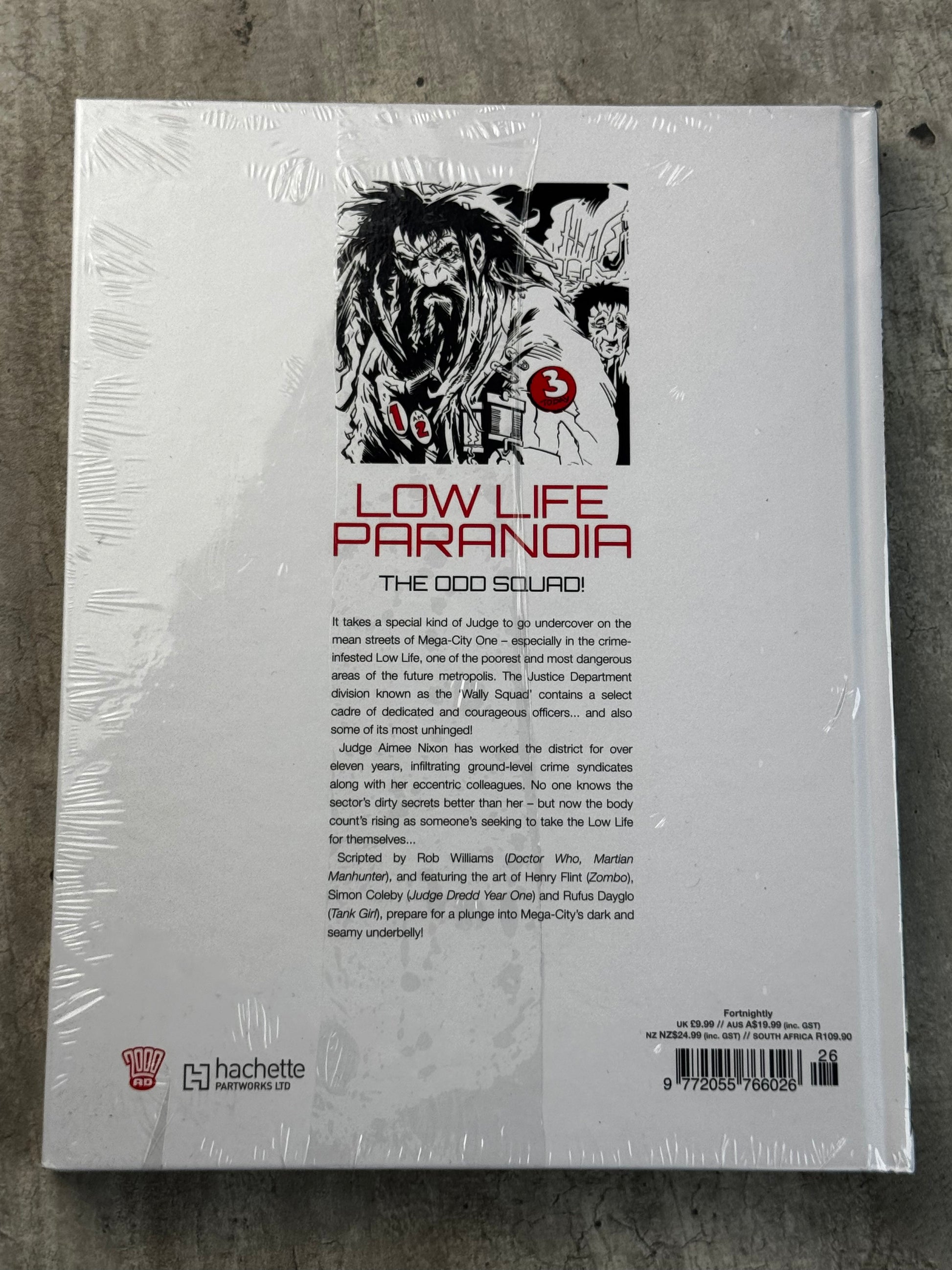 2016 - Judge Dredd: The Mega Collection #26 - Low Life: Paranoia - M - ENG 2