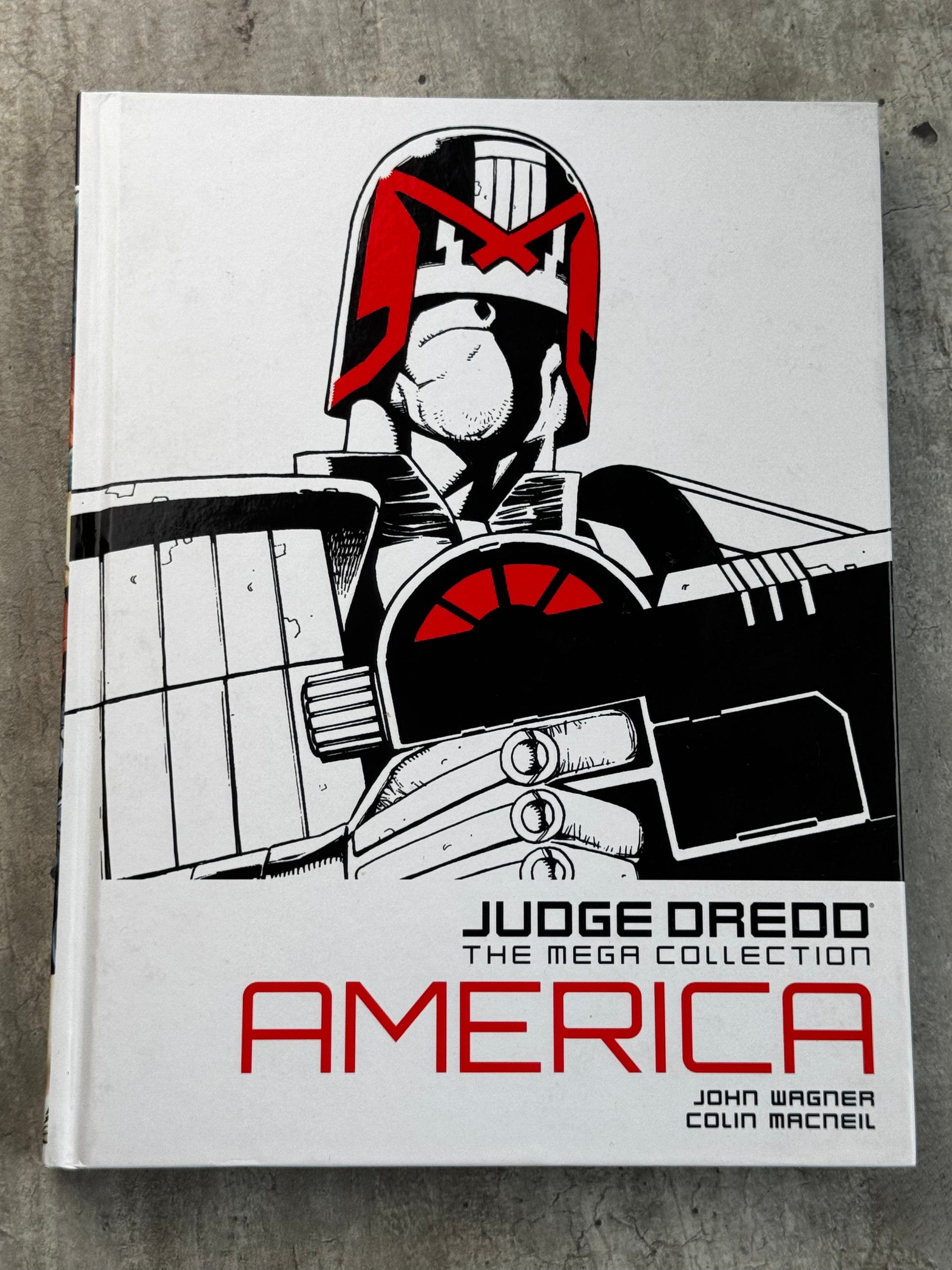 2015 - Judge Dredd: The Mega Collection #1 - America - M - ENG 1