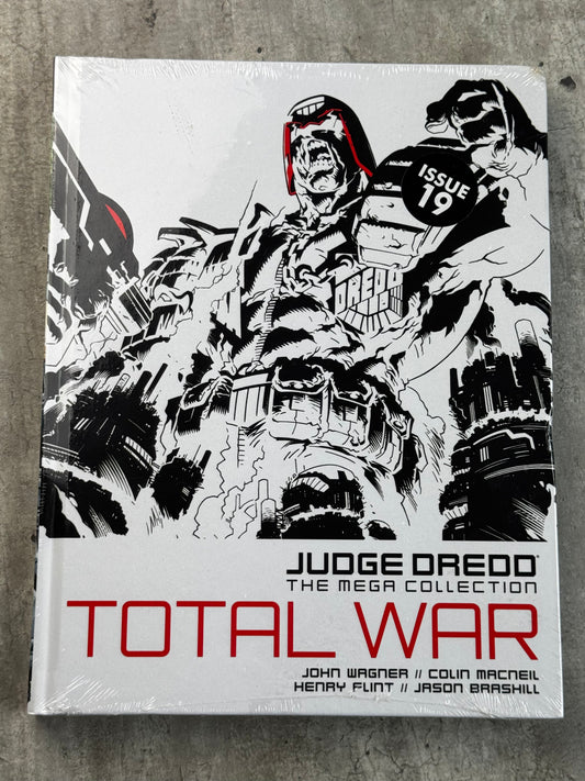 2015 - Judge Dredd: The Mega Collection #19 - Total War - M - ENG 1